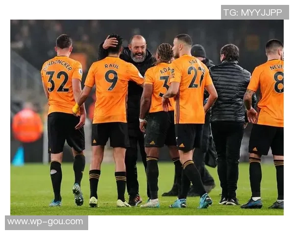 奥厄与卡尔斯鲁厄激战正酣精彩比赛直播全程回顾与分析